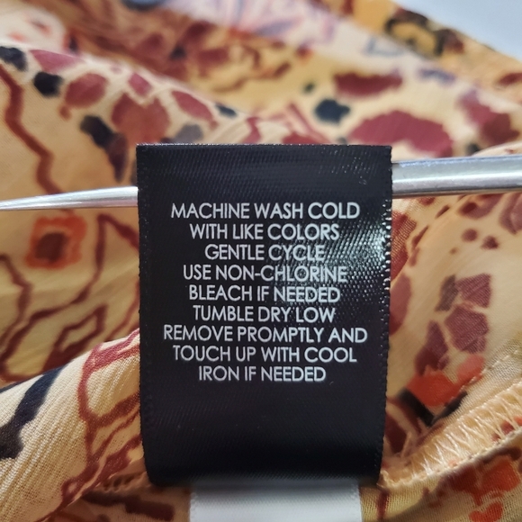 2224 * Torrid Crinkle Chiffon Raglan Tie Front Blouse Medallion Size 2X - Picture 6 of 11